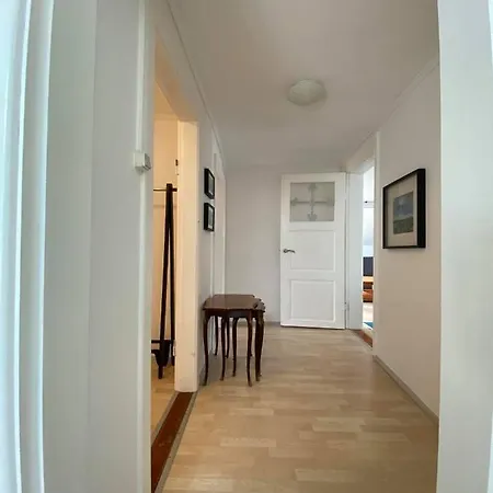 Appartement Det Gamle Paradis Pa 2 Sal I *